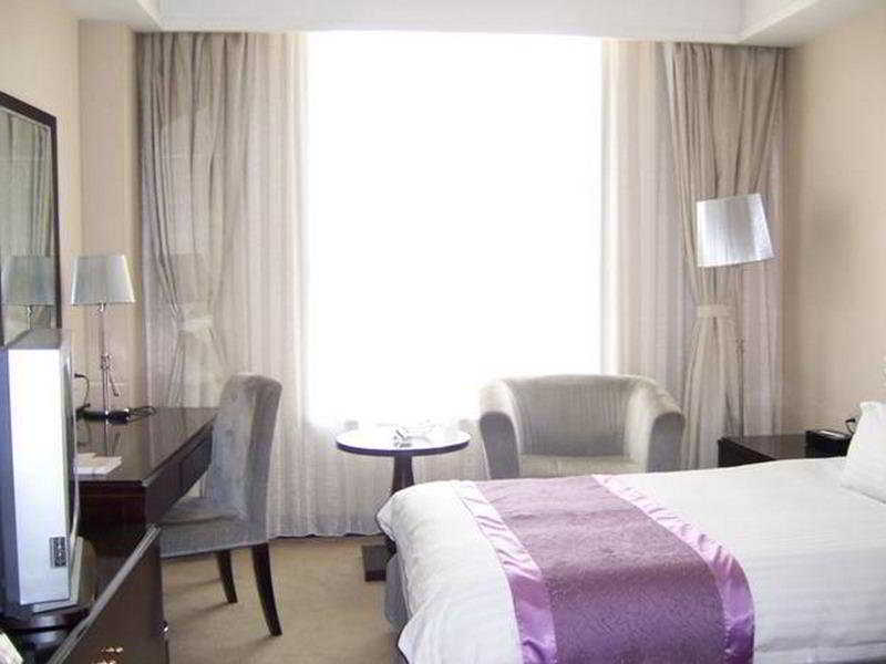 Sophia International Hotel Qingdao Eksteriør billede